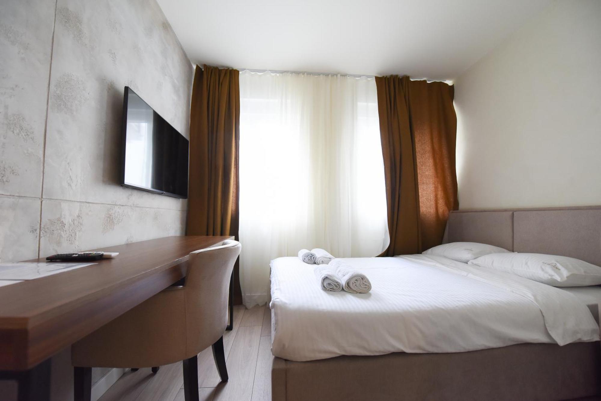 Hotel Iva Old Town Belgrado Esterno foto