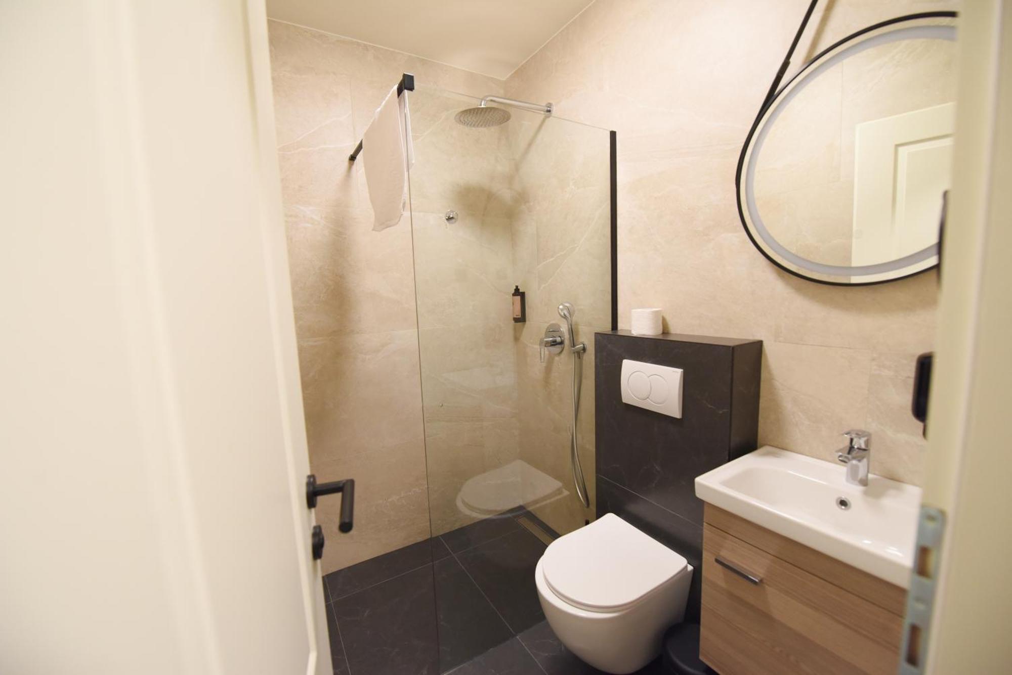 Hotel Iva Old Town Belgrado Esterno foto
