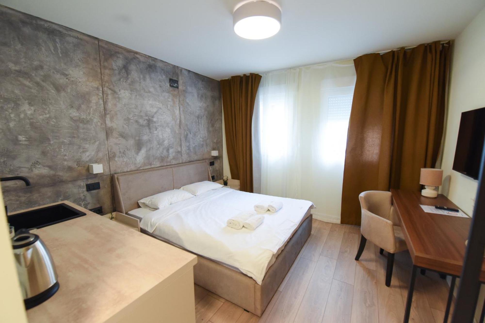 Hotel Iva Old Town Belgrado Esterno foto
