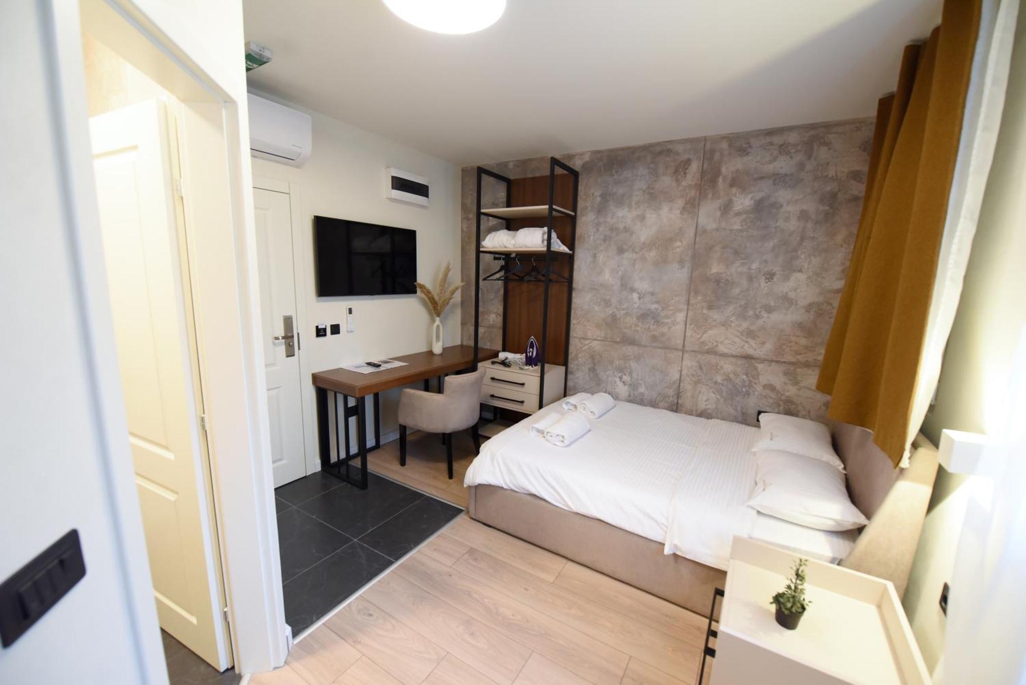 Hotel Iva Old Town Belgrado Esterno foto