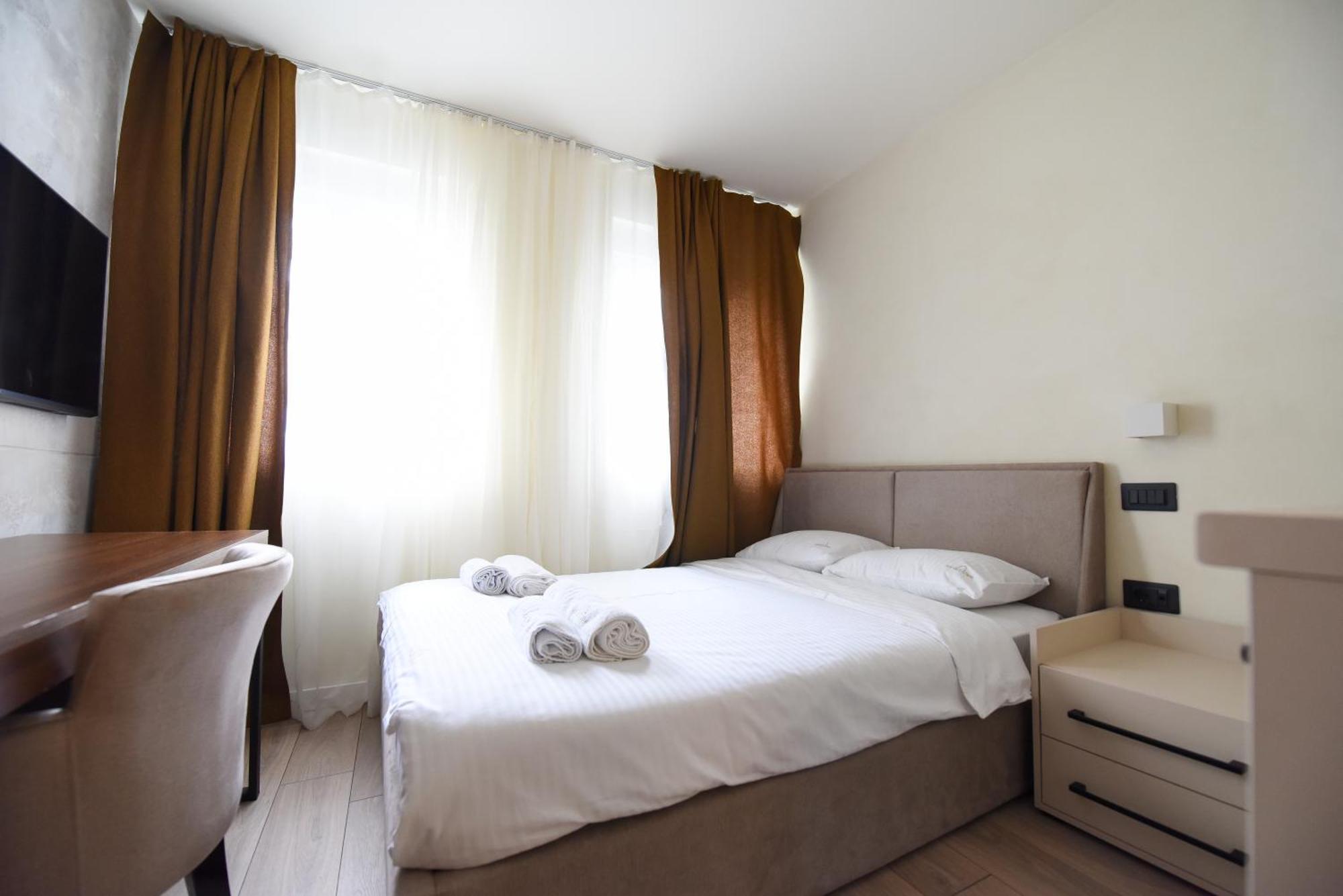Hotel Iva Old Town Belgrado Esterno foto