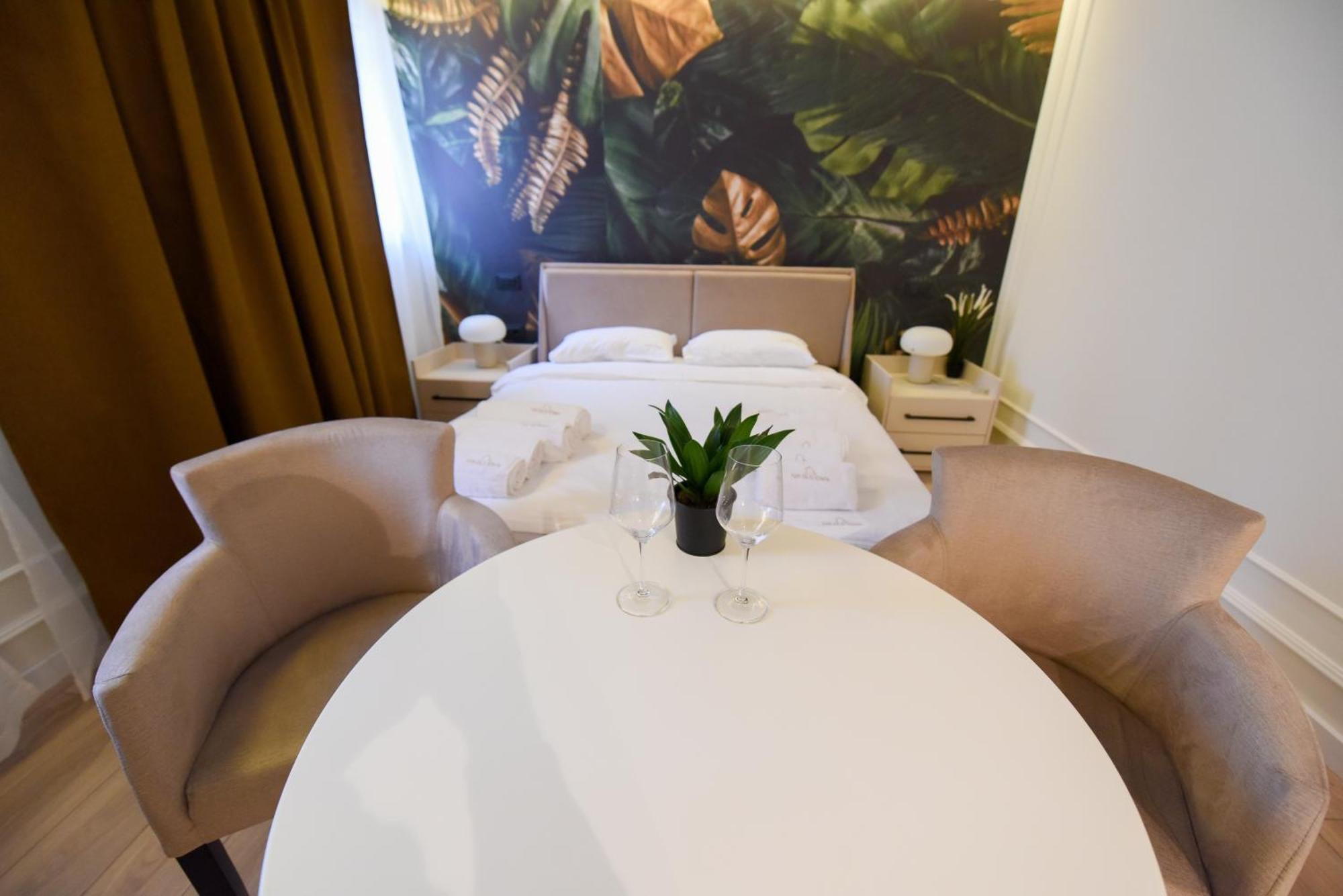 Hotel Iva Old Town Belgrado Esterno foto